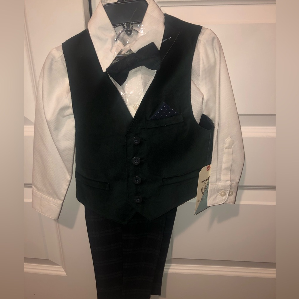 2T 3piece set, forest green, navy blue and white